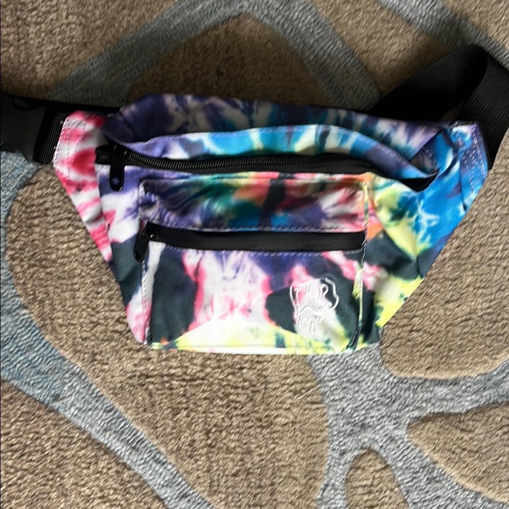 Urban Heritage Unisex Colorful Tie-Dye Fanny Pack